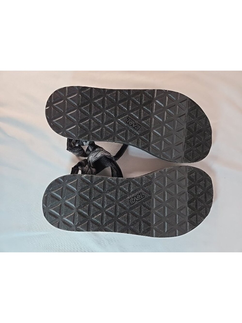Teva Black/White Women's Sandals Size 8 - Picture 4 of 7